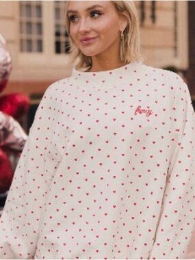 BRAND NEW- NEVER WORN Size L/XL